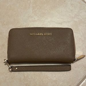 Michael Kors wallet